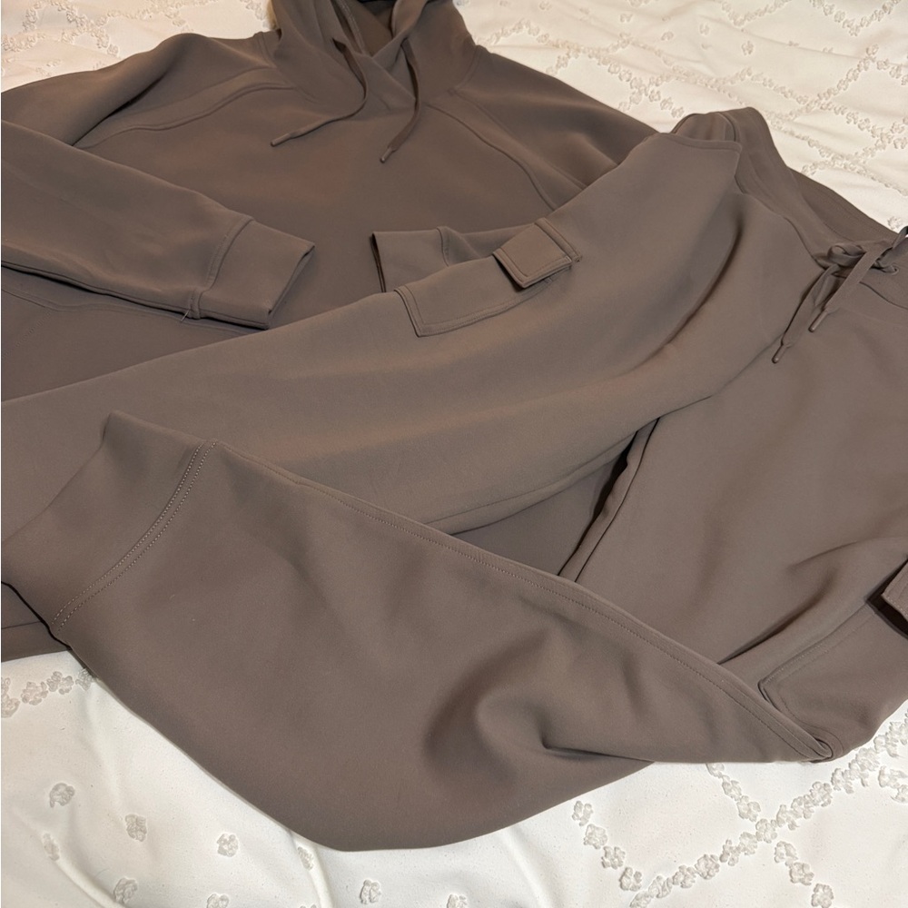 32 Degrees Women's Taupe Hooded Sweatshirt & Jogger Set